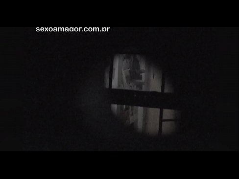 ❤️ Szőke lányt titokban videóra vette a környékbeli kukkoló, aki üreges téglák mögé rejtőzött ️ Szex at hu.xxxomg.ru